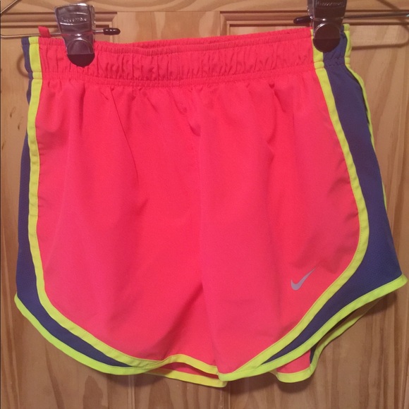 Nike Pants - NIKE DRI FIT SHORTS